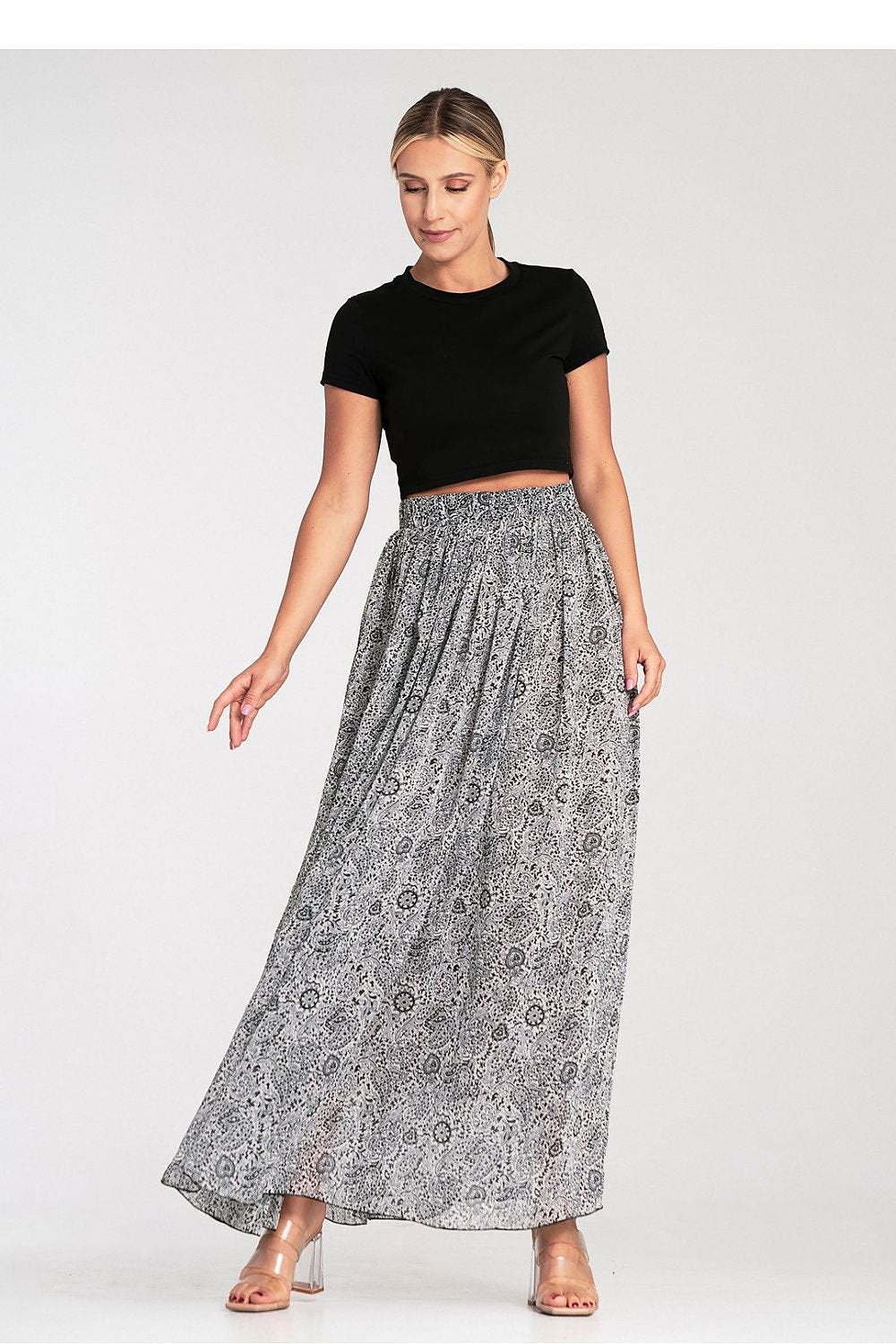 Long skirt model 204344